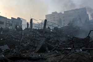 Όσα λένε CNN & SkyNews για τη Γάζα