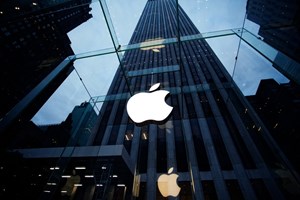 Καμία έκπληξη, η Apple 'μαγειρεύει' MacBooks με οθόνες αφής