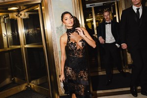 Η Nicole Scherzinger αναπολεί το καλοκαίρι και εμείς απλά θαυμάζουμε