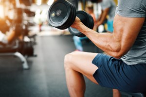 Τεράστια μπράτσα με 15αλεπτη προπόνηση, γίνεται