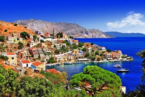 Πότε πέφτουν οι αργίες του 2025 και πώς να χρησιμοποιήσεις πιο αποδοτικά την άδειά σου