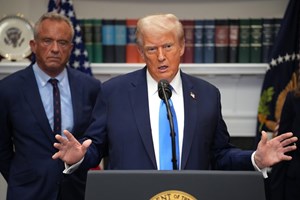 O Donald Trump δεν έχει πιει ποτέ του αλκοόλ-ποιος είναι ο λόγος