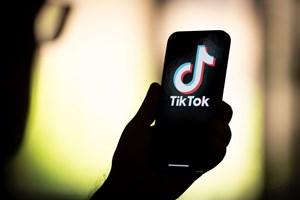 Γιατί οι ΗΠΑ θέλουν να απαγορεύσουν το TikTok