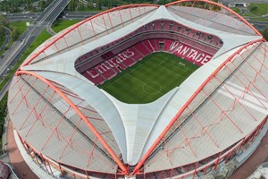 Μόνο η Ρεάλ Μαδρίτης έχει κατακτήσει 15 ευρωπαϊκά έπαθλα. Αλλά γιατί;