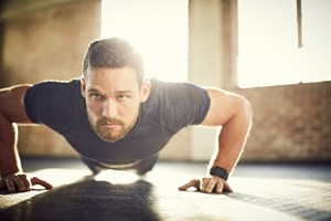 Πόσα push-ups την ημέρα χρειάζεσαι για να γίνεις 'θηρίο'