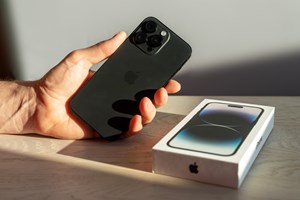 Η Apple θέλει να μετατρέψει τη Siri σε ChatGPT