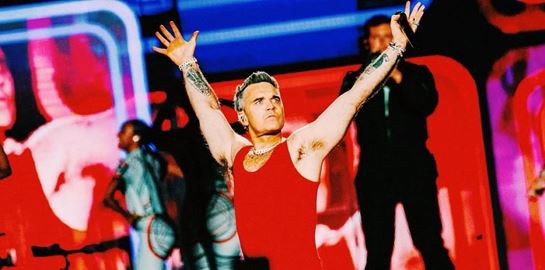 Μερικές σκέψεις για το σόου που έκανε ο Robbie Williams, ο τρομερός στο Καλλιμάρμαρο