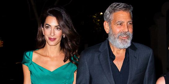 Το μπλε κοστούμι είναι το νέο μαύρο