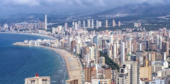 Όλοι θέλουν να πάνε στο &#39;Μαϊάμι της Ευρώπης&#39;