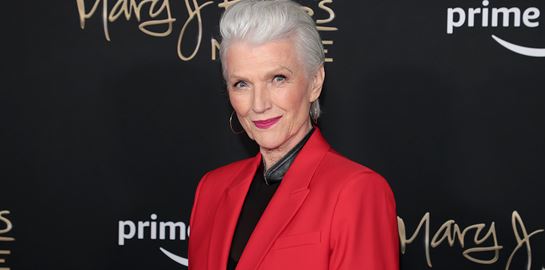 Η αξιοθαύμαστη περίπτωση της μητέρας του Elon Musk