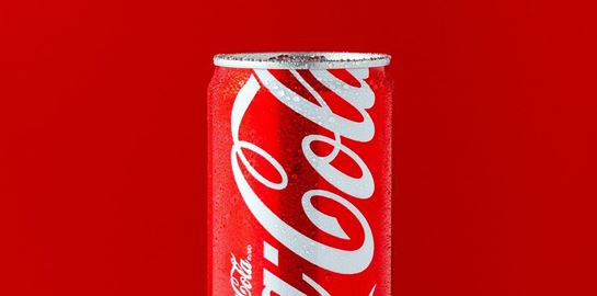 Γιατί η Coca-Cola είναι κόκκινη