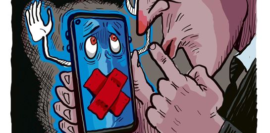 Πόσο κινδυνεύει η ελευθερία λόγου από τις συνδρομές σε Meta και Twitter;