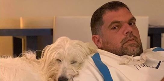 O Δημήτρης Παπανικολάου βοήθησε 13χρονη με σύνδρομο Άσπεργκερ να πάει σχολείο