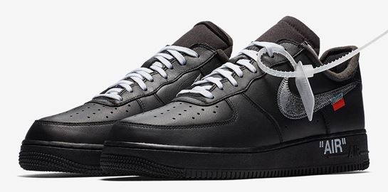 Τα απόλυτα μαύρα sneakers του φετινού χειμώνα