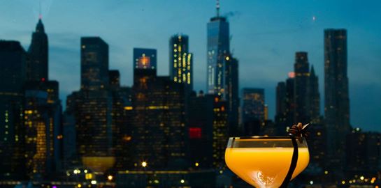 Tο bar του Μπρούκλιν που εύκολα θα έπιναν ποτό ο James Bond μαζί με τον James Dean