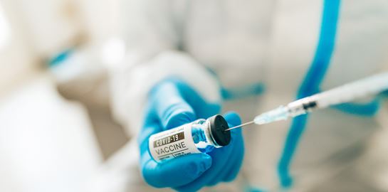 Η τρίτη δόση των εμβολίων και τα αντισώματα που παράγονται