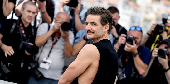 Το απλό πρόγραμμα γυμναστικής που άλλαξε το σώμα και το μυαλό του Pedro Pascal