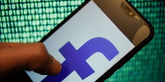 Ένα δίκτυο από δημοφιλή apps στέλνει τα προσωπικά δεδομένα μας στο Facebook