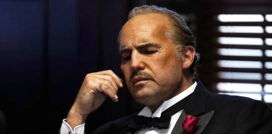 O Billy Zane &#39;φτυστός&#39; ο Marlon Brando στο trailer του Waltzing with Brando