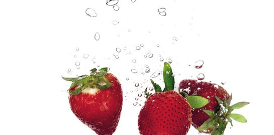 Πρέπει τελικά να πλένονται τα φρούτα πριν καταναλωθούν;