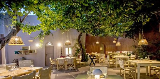 Ένα κορυφαίο εστιατόριο της Τήνου σερβίρει για ένα βράδυ στην Αθήνα