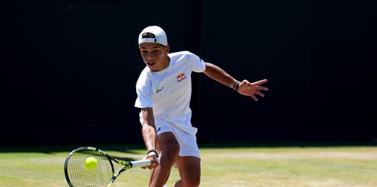 Ραφάηλ Παγώνης: Ποιο είναι το παιδί-θαύμα του ελληνικού τένις που έκλεψε τις εντυπώσεις στο Wilmblendon