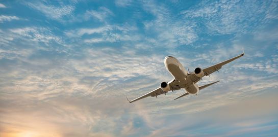 Αεροπλάνο επέστρεψε στο αεροδρόμιο γιατί επιβάτης έπαθε διάρροια