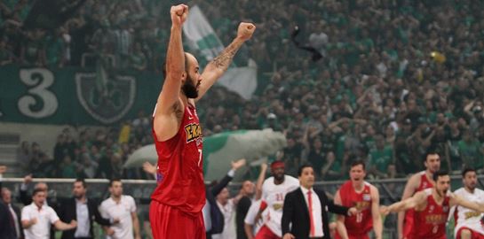 Οι μπασκετμπολίστες που πήγαν απευθείας από τον έναν αιώνιο στον άλλο