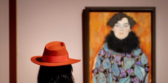 Ακτιβιστές κατέστρεψαν το αριστούργημα του Gustav Klimt