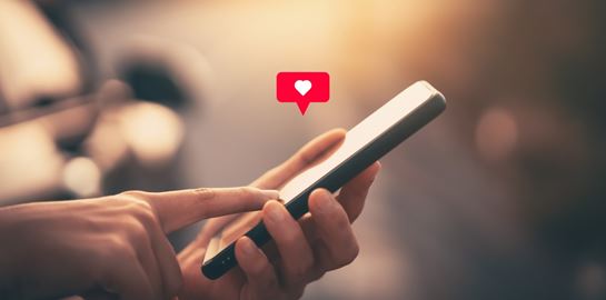 AdultFriendFinder, ένα dating site βγαλμένο από χρονοκάψουλα