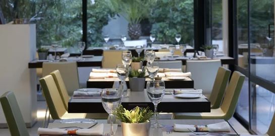 Χριστούγεννα και Πρωτοχρονιά στο Novotel Athenes | Μία γιορτή value for money πολυτέλειας