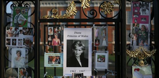 23 χρόνια από το τραγικό τέλος της πριγκίπισσας Νταϊάνα