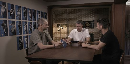 Στη σειρά ντοκιμαντέρ 4-3-3 πρωταγωνιστούν οι θρύλοι του Euro 2004