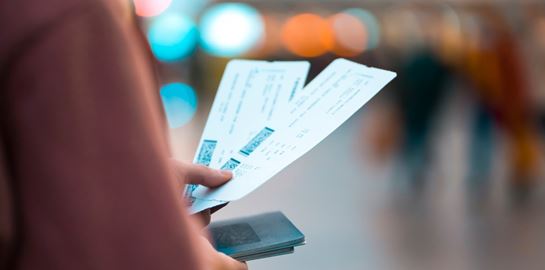 Οι παράγοντες που καθορίζουν τις τιμές των αεροπορικών εισιτηρίων