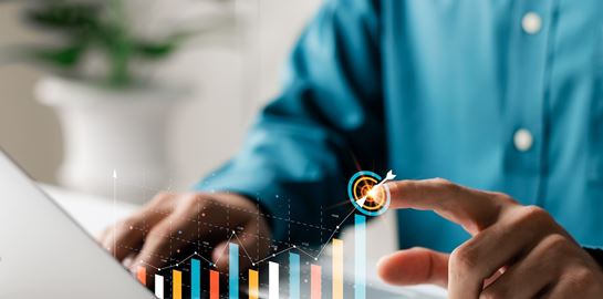 Σε τι διαφέρουν οι άντρες διευθυντές από τις γυναίκες, σύμφωνα με το Harvard