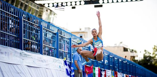 Η Ivana Spanovic είναι ένας επιπλέον λόγος για να αγαπήσεις το άλμα εις μήκος