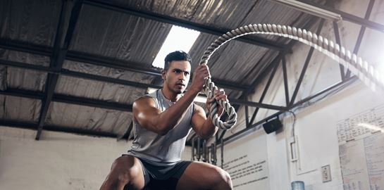 Οι ασκήσεις στις οποίες ορκίζονται οι λάτρεις του cross fit