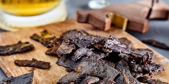 Το jerky ελαφιού είναι κάτι που πρέπει να δοκιμάσεις τουλάχιστον μια φορά στη ζωή σου