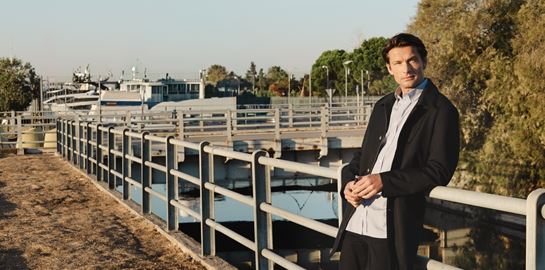 THE BOSTONIANS FW’25: Ανακαλώντας το στυλ των 90s &amp; 00s, με μια νέα, σύγχρονη ματιά