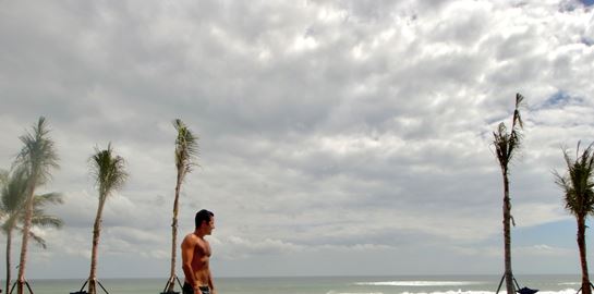 SUITE 2025: Ο Αλέξανδρος Χριστόπουλος παρουσιάζει το πιο ατμοσφαιρικό του soundtrack