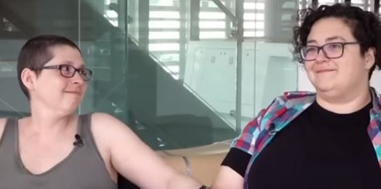 Η περίπτωση του ομόφυλου ζευγαριού στο οποίο αναφέρθηκε ο Κυριάκος Μητσοτάκης