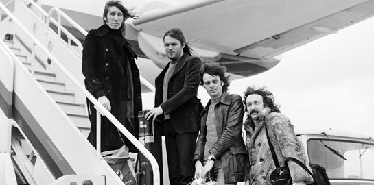 Οι Pink Floyd επέστρεψαν μετά από 28 χρόνια για να στηρίξουν την Ουκρανία