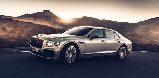 Το πολυτελές εσωτερικό της Bentley Flying Spur