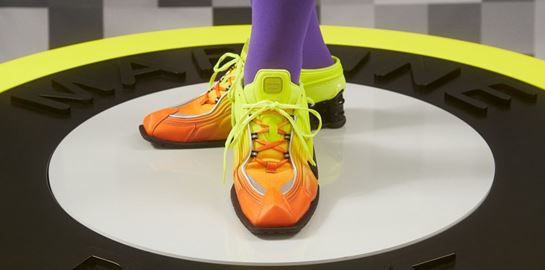 Αθλητικά παπούτσια χωρίς φτέρνα, το είδαμε κι αυτό