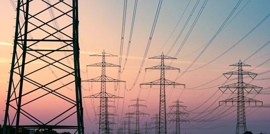 Πώς εξηγείται η ακρίβεια στην ελληνική αγορά ηλεκτρισμού