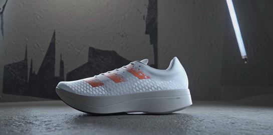 Η adidas λανσάρει τα απόλυτα sneakers για τρέξιμο