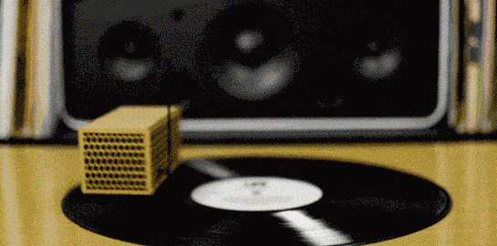 RokBlok: Το φορητό πικάπ που αλλάζει τα δεδομένα