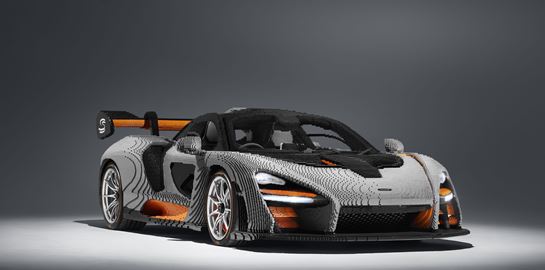 Χρειάστηκαν 467.854 Lego για να ανακατασκευαστεί η McLaren Senna