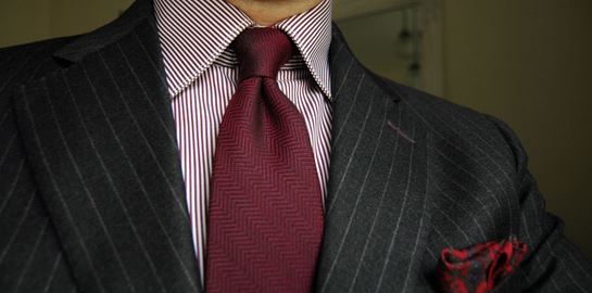 Τα πιο κομψά πουκάμισα που θα φορέσεις στις γιορτές