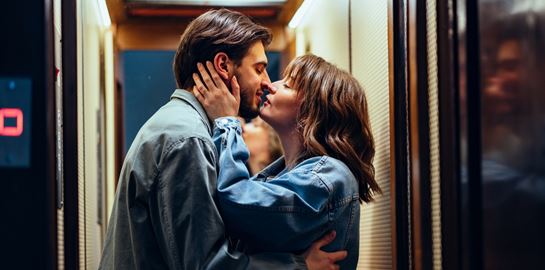 Μία συνήθεια των ζευγαριών μας κάνει καλό